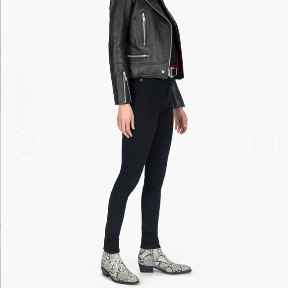 RICHARDS - GREY SNAKESKIN LEATHER ZIP BOOTS (SIZE 6-fits like 6.5) - Picture 8 of 8